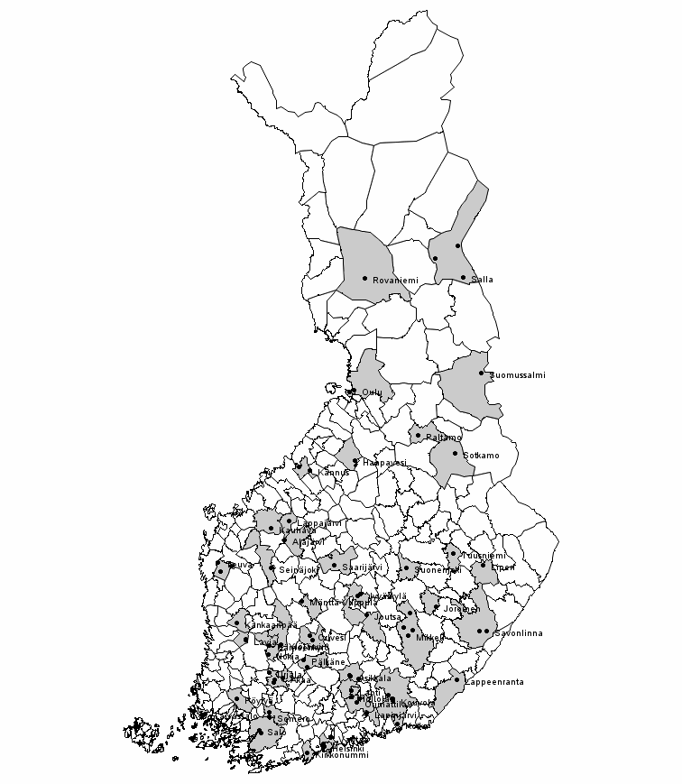 Liitekuvio 1. Lakkautetut ja toiseen oppilaitokseen yhdistetyt peruskoulut ja peruskouluasteen erityiskoulut kunnittain 2014 (kartta)